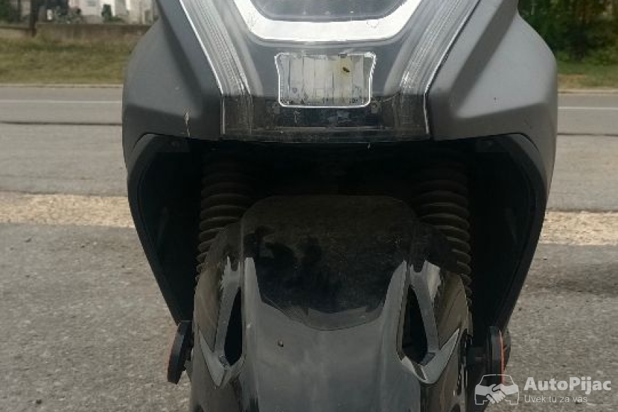 SYM FNX 125 2021 auto pijac 5