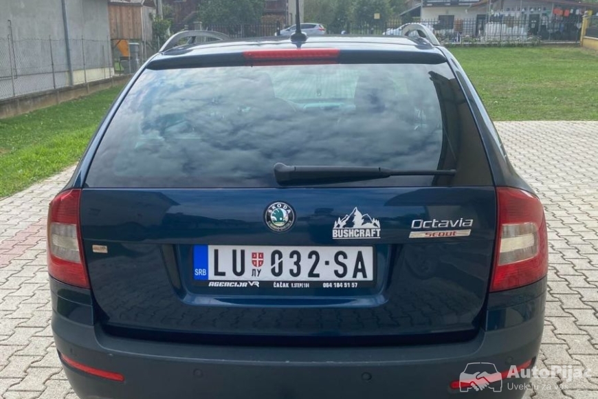 Škoda Octavia Scout 2012 auto pijac 2