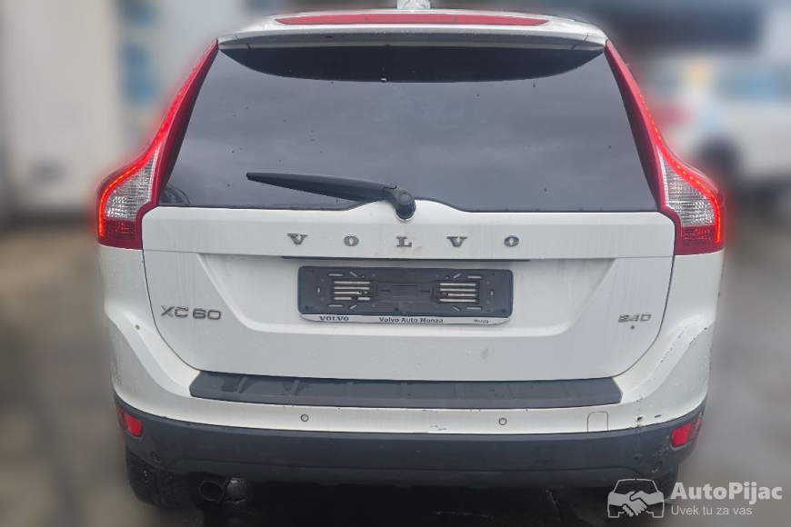 Volvo XC60 POLOVNI DELOVI 7