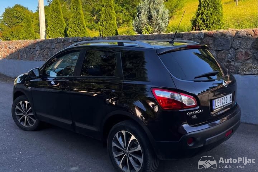 502200010_1768461317037380_3333046468737310066_n