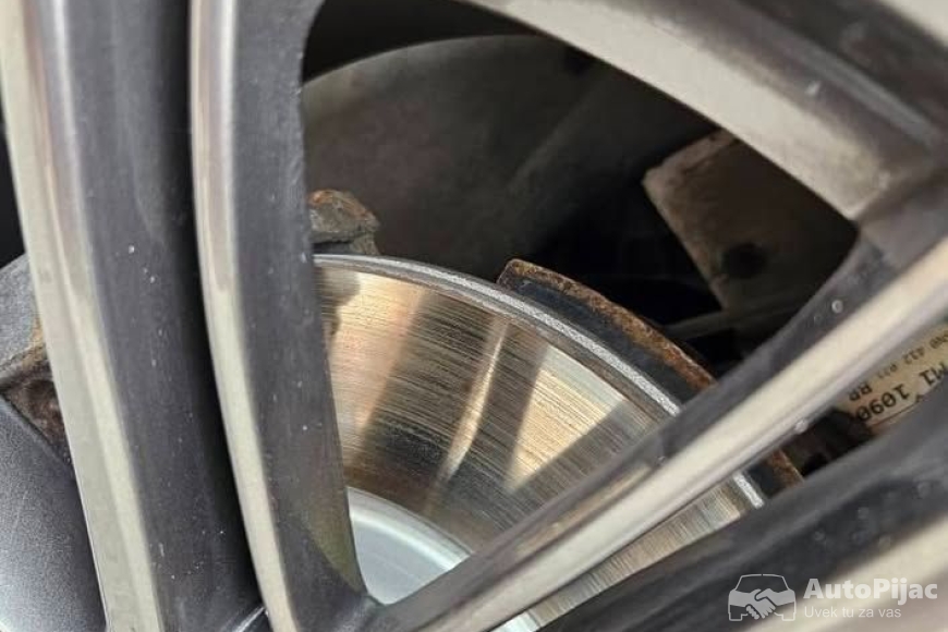 VW Tiguan R-Line 2.0 TDI-PolovniAutomobili 3