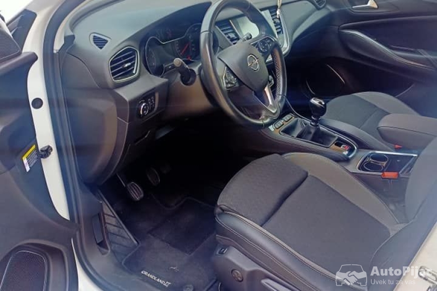 Opel Grandland X-PolovniAutomobili 2