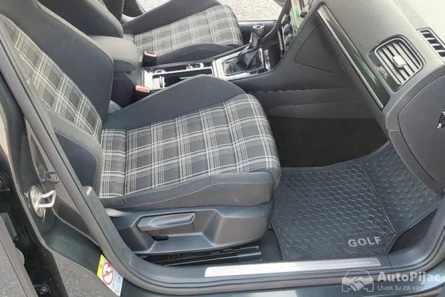 576226825_25692580917016846_5576782311675672909_n