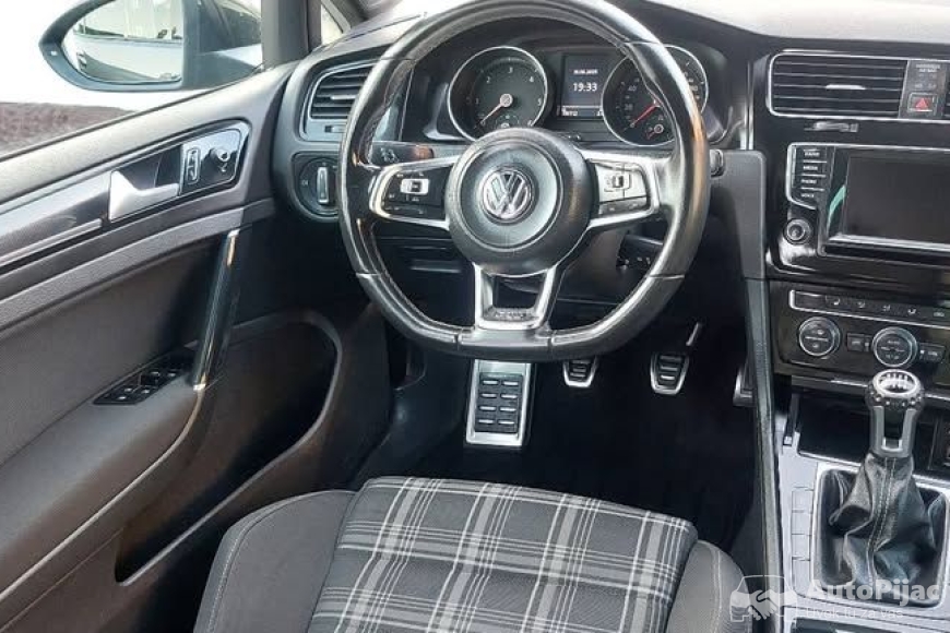 577186956_25692582220350049_4336215901478886673_n