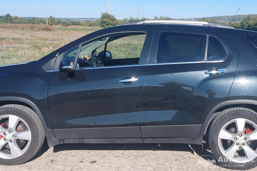 WhatsApp Image 2025-11-05 at 14.37.47 (2)