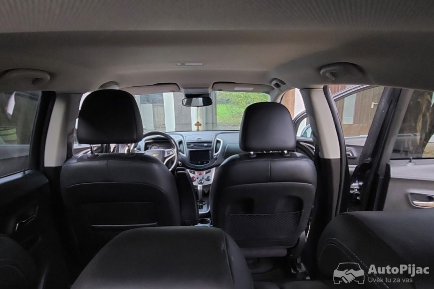 WhatsApp Image 2025-11-05 at 14.37.47 (5)