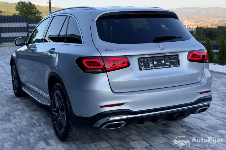 577036543_1371937121374041_9168480055271316333_n