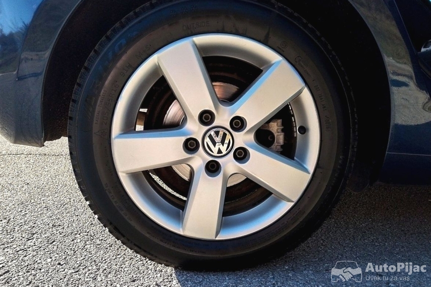 Peachy_20251102_185758510_edit_111221487418560