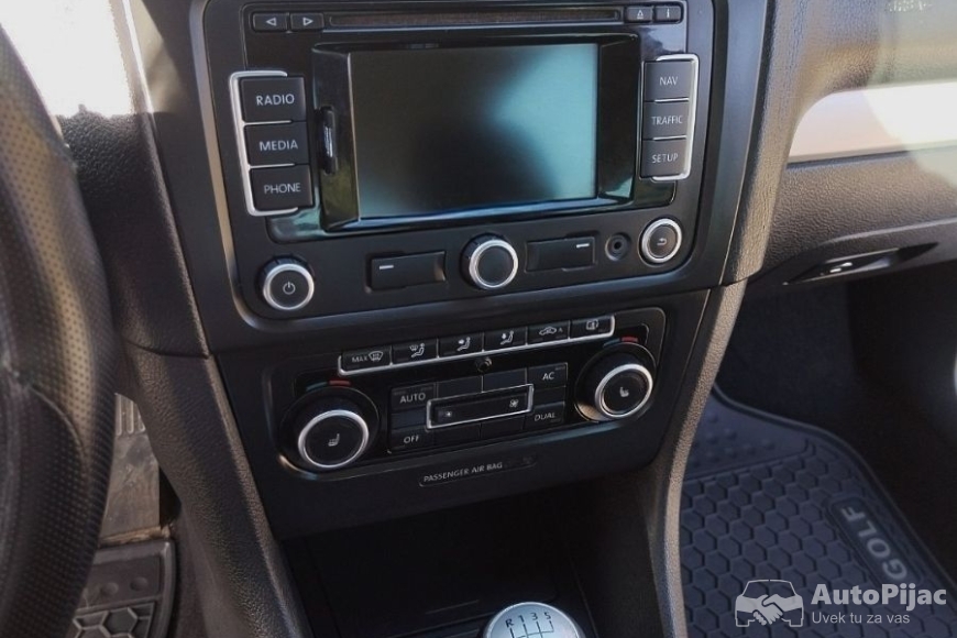 Peachy_20251102_233211943_edit_27069117315297