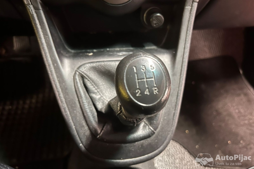 WhatsApp Image 2025-11-12 at 20.40.46 (3)