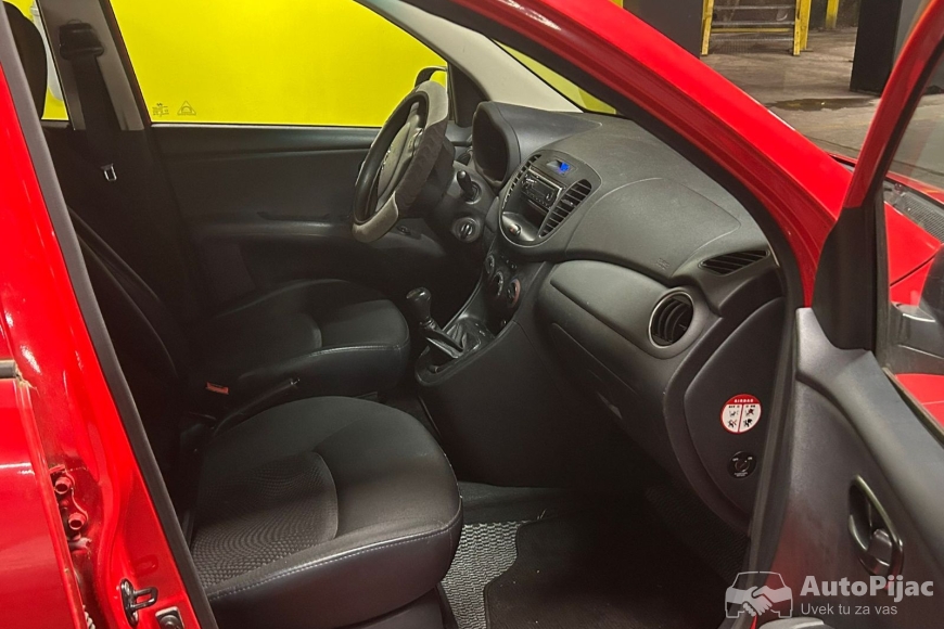 WhatsApp Image 2025-11-12 at 20.40.49 (4)