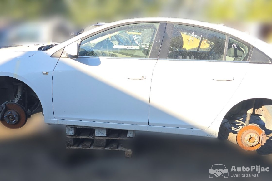 Dofoto_20251106_235656023