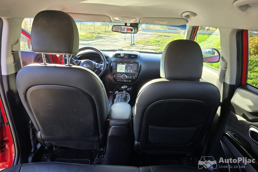 WhatsApp Image 2025-11-24 at 17.38.41