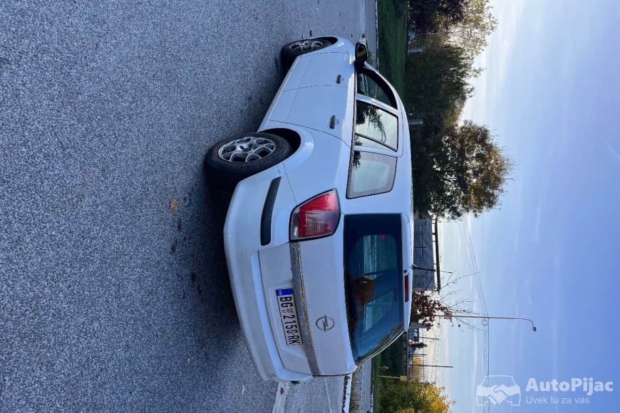 65BB310D-6AF1-4602-B766-883014222E5E