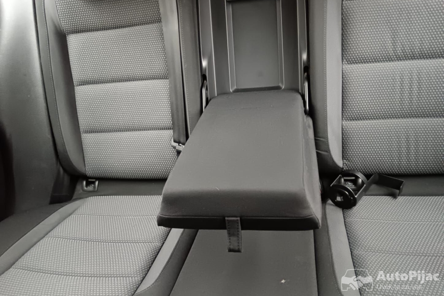 e1bcc84b-9ad0-490b-a373-1479fed98168