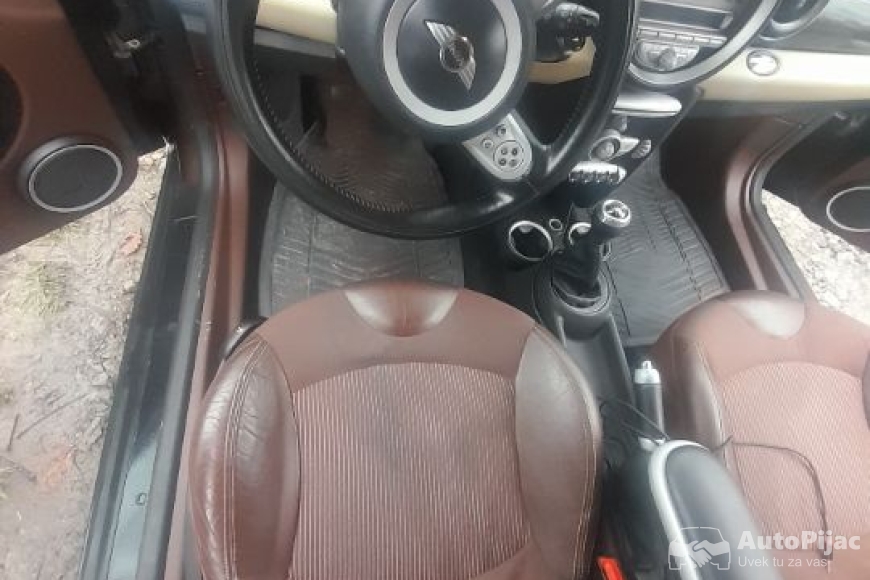 Screenshot_20251213_175515_Gallery