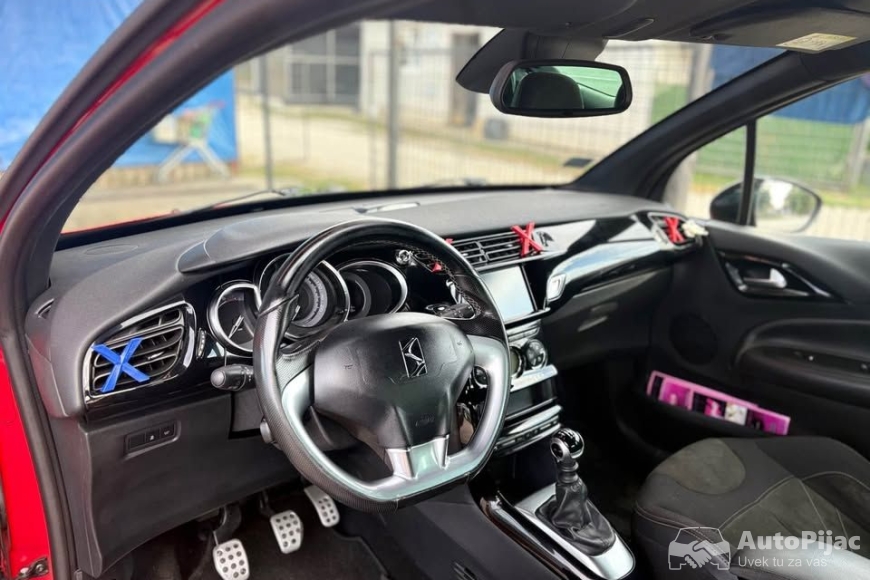 551577641_696448609394956_8704347638707227411_n