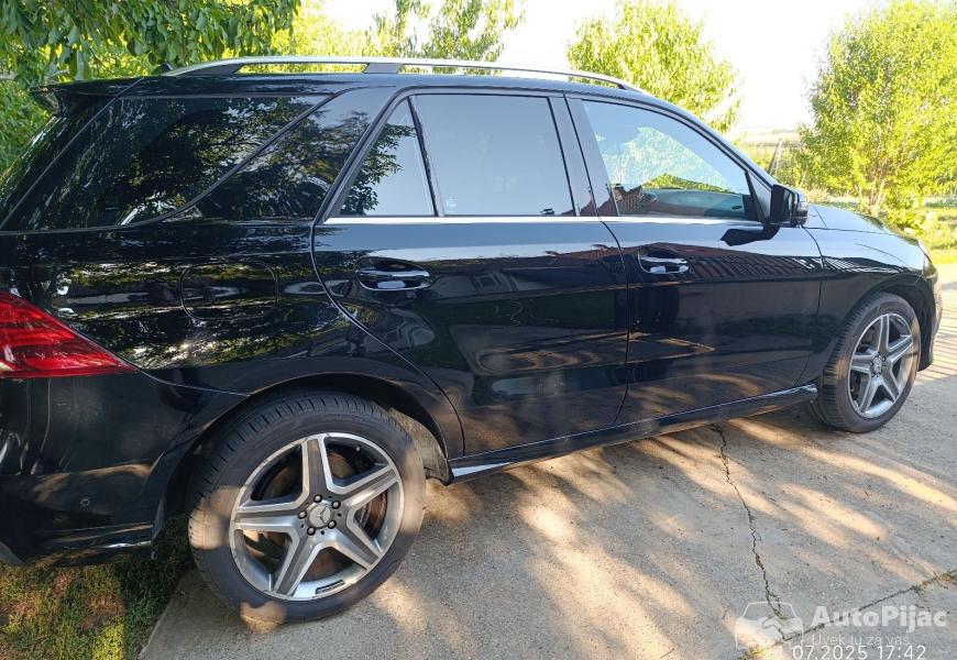 Mercedes GLE 250d 2016 crni SUV - autopijac polovni automobili