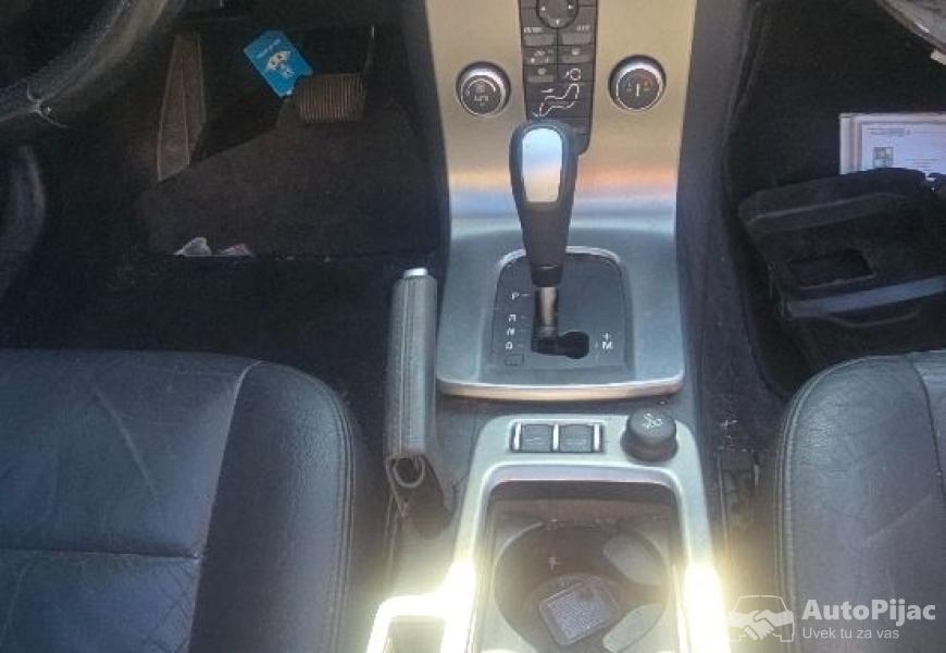 Volvo C70 Cabrio 2.4D delovi (2008, model 2006–2010 pre restajling) 11