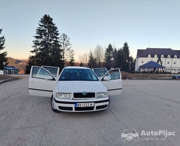 Na prodaju skoda Octavia 4x4 2005 dizel registrovana do 23.12.2026