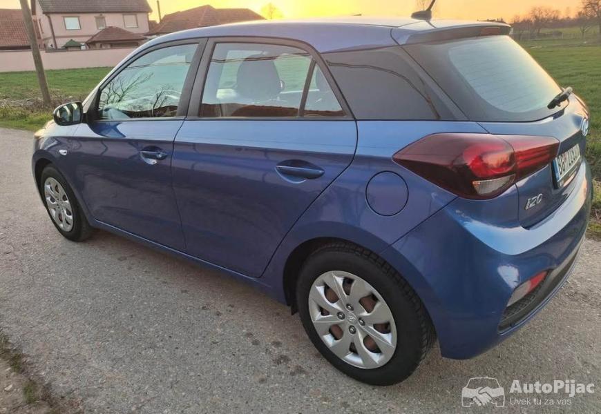 hyundai_i20_2_polovni_automobili_autopijac.rs