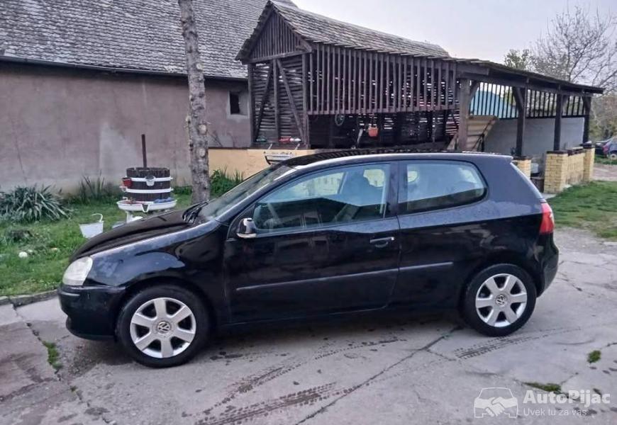 golf_5_2005g_14_1_polovni_automobili_autopijac.rs