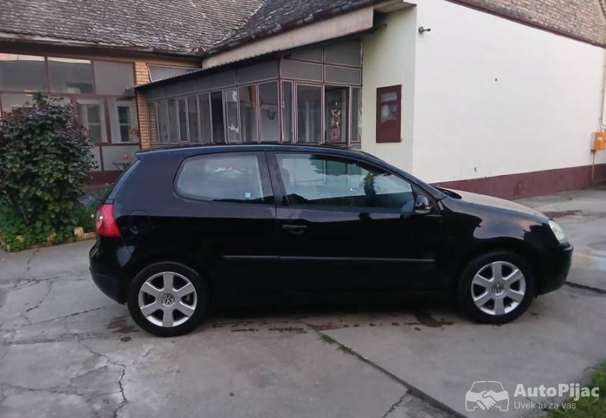 golf_5_2005g_14_7_polovni_automobili_autopijac.rs