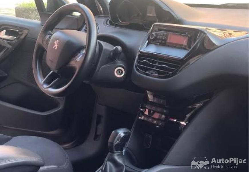 peugeot_208_14_benzin_top_stanje_8_polovni_automobili_autopijac.rs