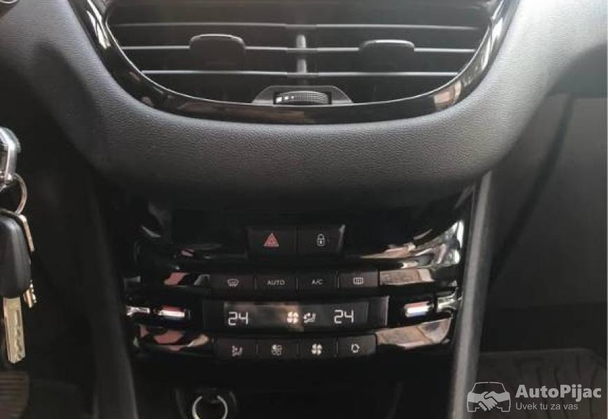 peugeot_208_14_benzin_top_stanje_9_polovni_automobili_autopijac.rs