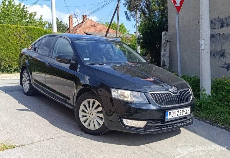 skoda_octavia_16_tdi_2016god_2_polovni_automobili_autopijac.rs