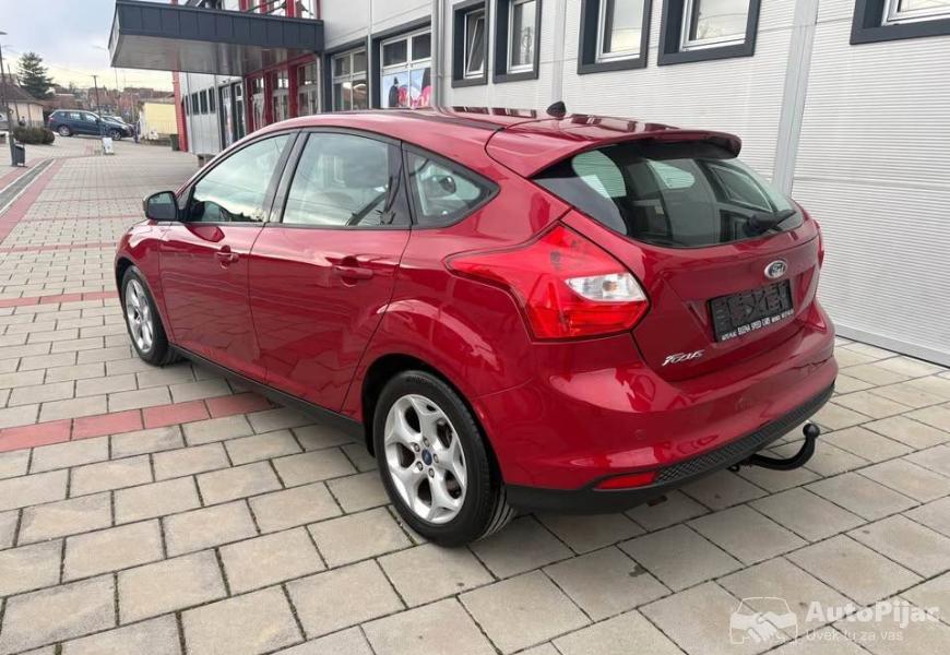 ford_fokus_2012god_16_dizel_248000_km_servisna_cel_4_polovni_automobili_autopijac.rs