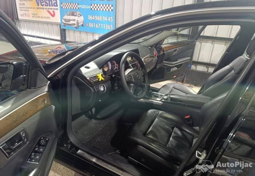 mercedes_212_registrovan_novembar_2026_top_stanje_10_polovni_automobili_autopijac.rs