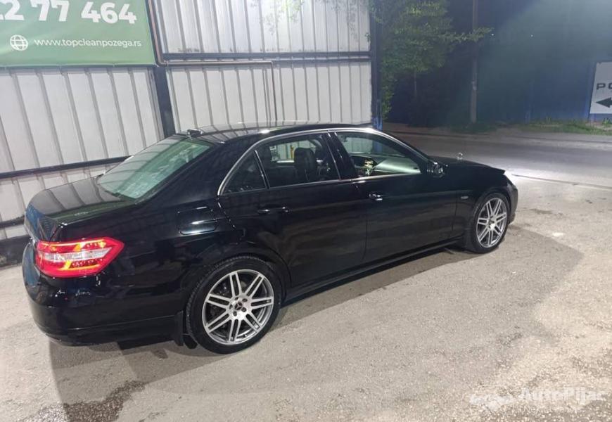 mercedes_212_registrovan_novembar_2026_top_stanje_7_polovni_automobili_autopijac.rs