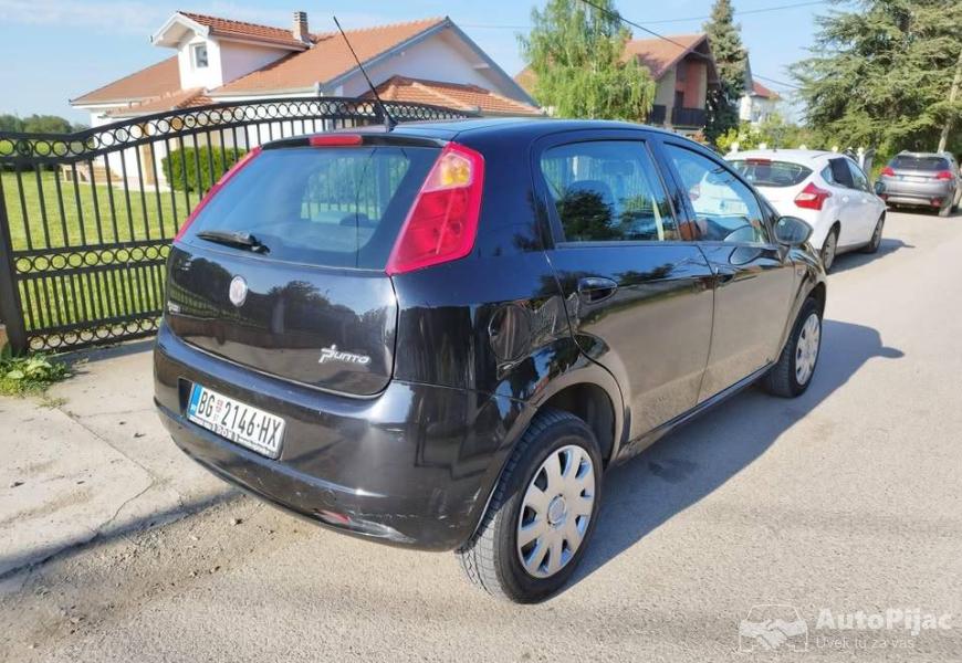 2009_fiat_grande_punto_14_benz_metan_6_polovni_automobili_autopijac.rs