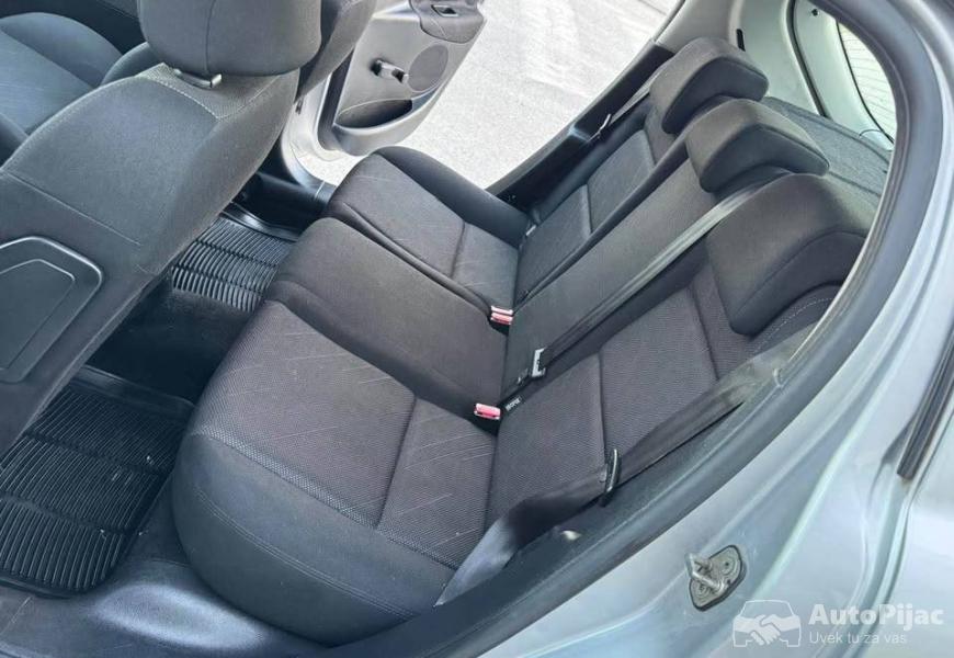 pezo_207_16_benzin_88kw_2008god_reg_do_826_2500_po_8_polovni_automobili_autopijac.rs