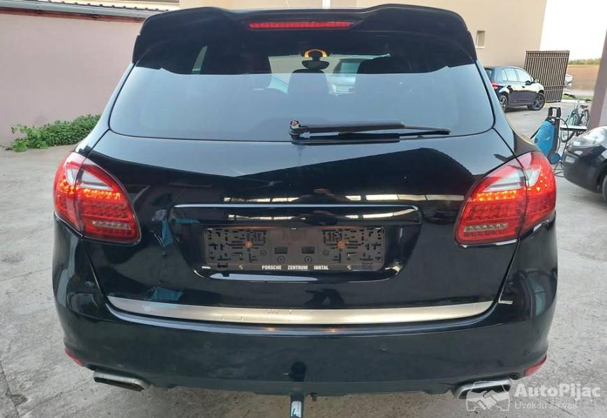 2011_porsche_cayenne_3otdi_full_kes_12_polovni_automobili_autopijac.rs