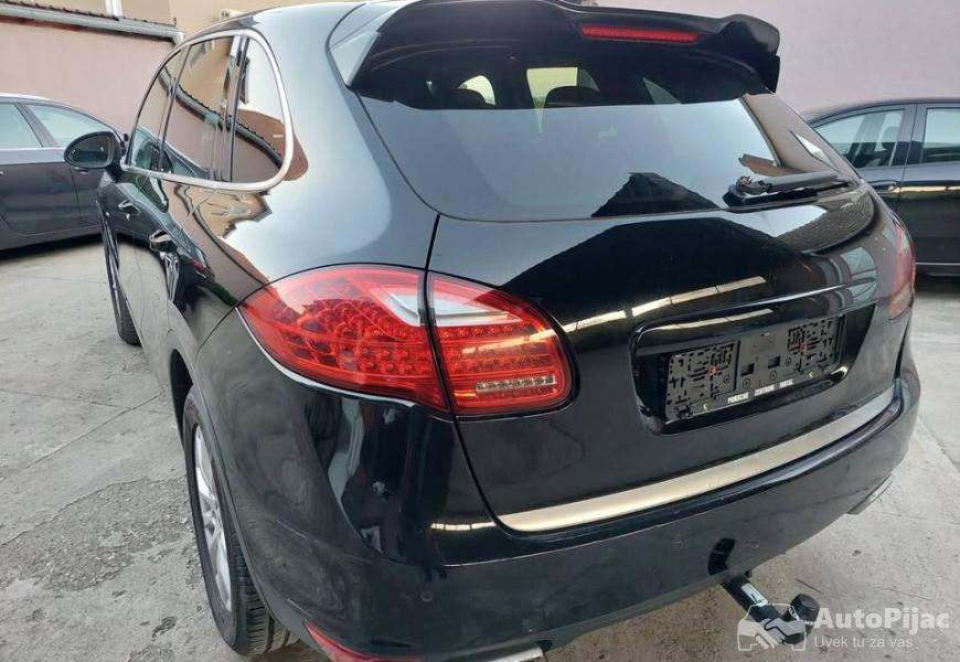 2011_porsche_cayenne_3otdi_full_kes_13_polovni_automobili_autopijac.rs