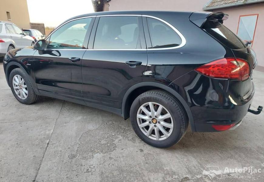 2011_porsche_cayenne_3otdi_full_kes_14_polovni_automobili_autopijac.rs