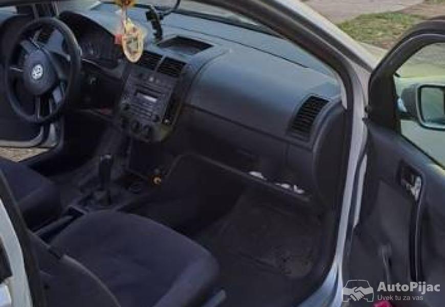 vw_polo_6_polovni_automobili_autopijac.rs