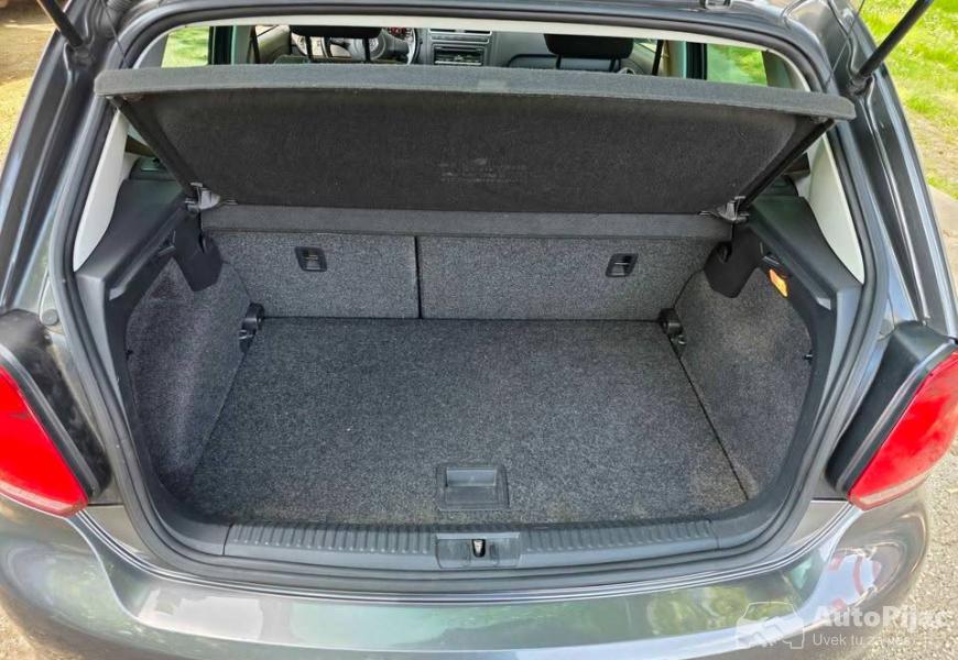 2014_volkswagen_polo_6_polovni_automobili_autopijac.rs