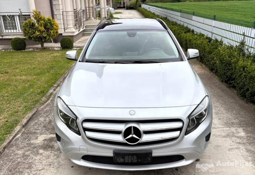 2014_mercedesbenz_gla_200_cdi_2_polovni_automobili_autopijac.rs