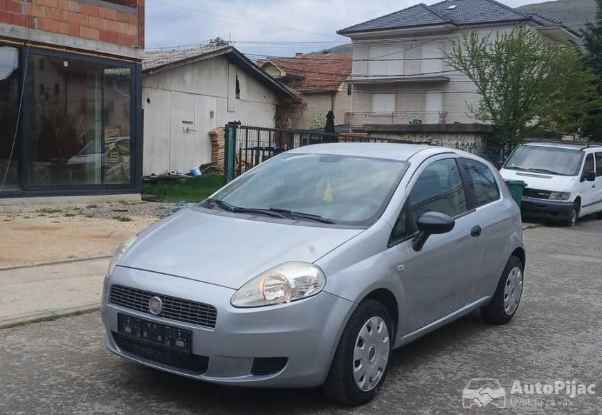 fijat_punto_12_benz_2007_god_1_polovni_automobili_autopijac.rs