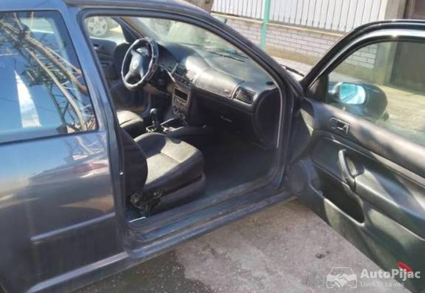 golf_4_19tdi_2001god_reg_godinu_dana_u_ekstra_stan_3_polovni_automobili_autopijac.rs
