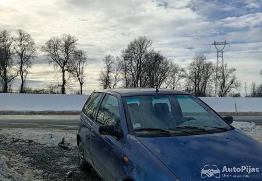 fiat_punto_11_2_polovni_automobili_autopijac.rs