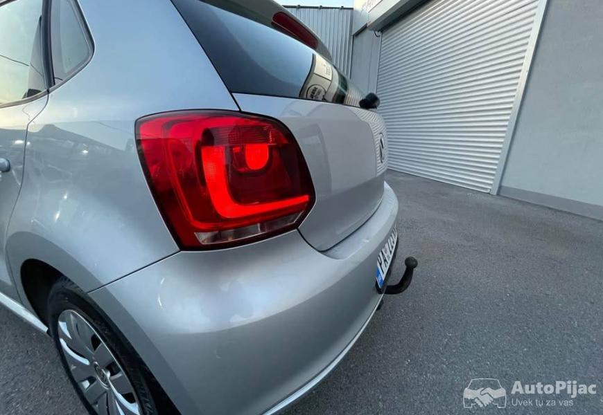 volkswagen_polo_2011_12_benzin_69konja_5_polovni_automobili_autopijac.rs