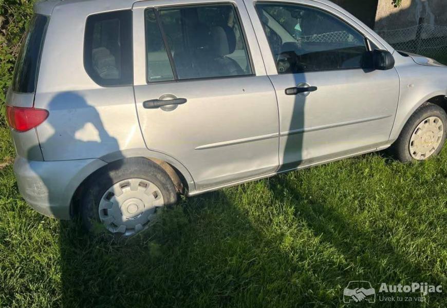 mazda_2_3_polovni_automobili_autopijac.rs