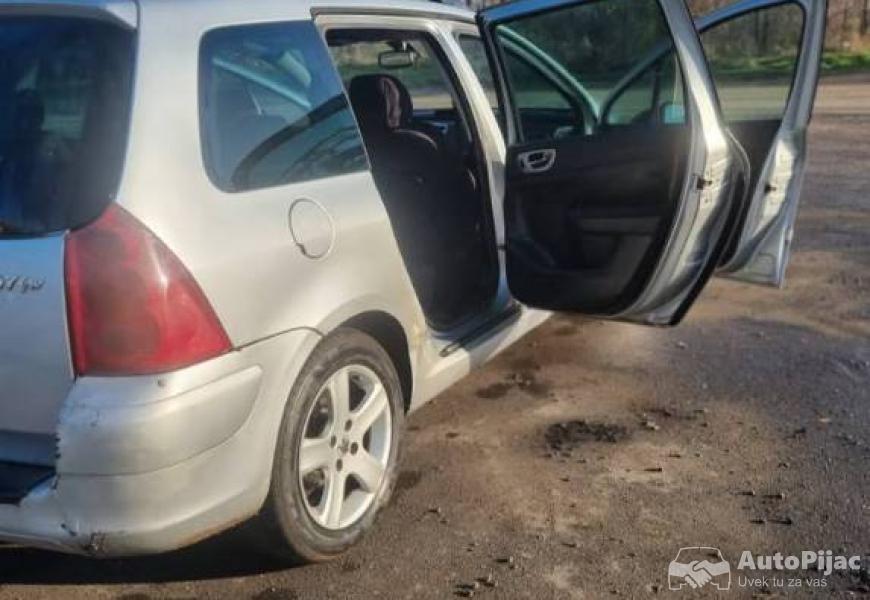 pezo307_2004_godiste_20_hdi_dizel_motor_trap_menja_5_polovni_automobili_autopijac.rs