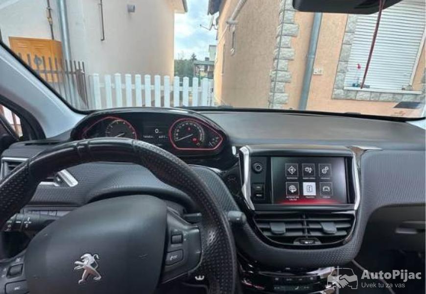 peugeot_2008_10_polovni_automobili_autopijac.rs