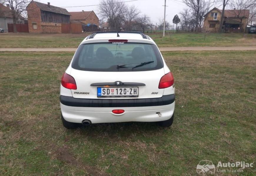 pezo20619dizelgodiste2002reg1512026_7_polovni_automobili_autopijac.rs