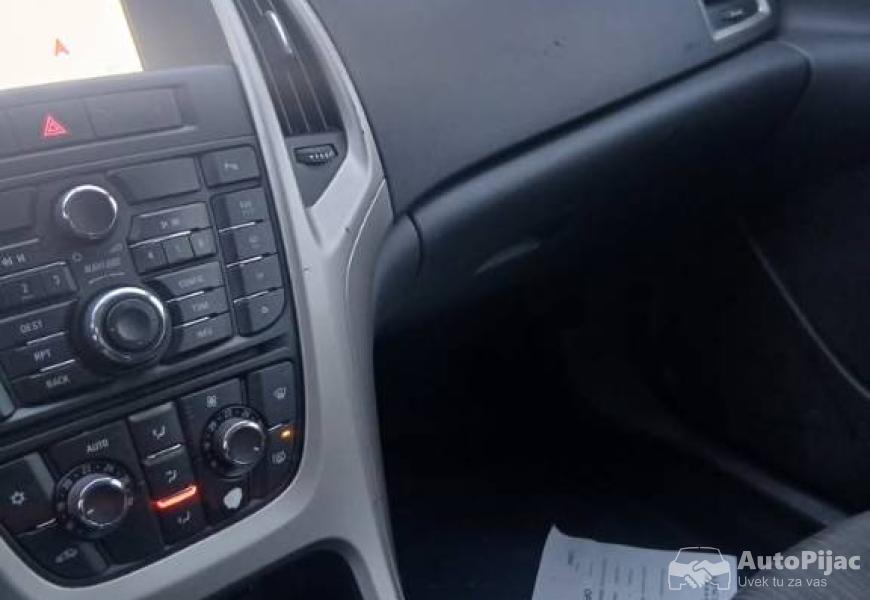 2012_opel_astra_j_12_polovni_automobili_autopijac.rs